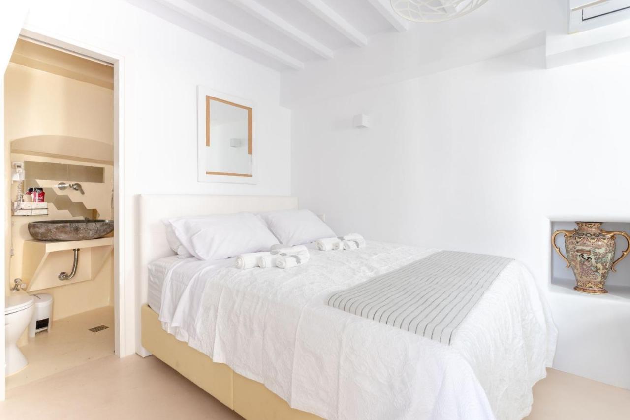 Aniko Suites Chora Mykonos Town Ngoại thất bức ảnh