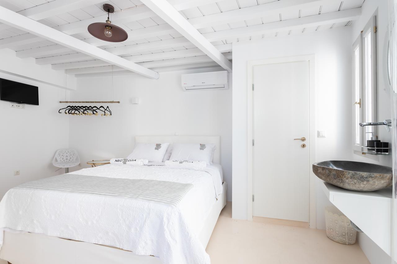Aniko Suites Chora Mykonos Town Ngoại thất bức ảnh