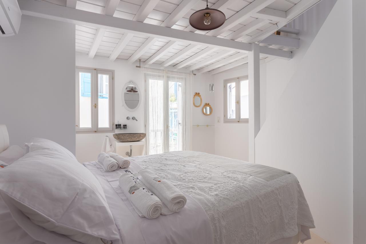 Aniko Suites Chora Mykonos Town Ngoại thất bức ảnh